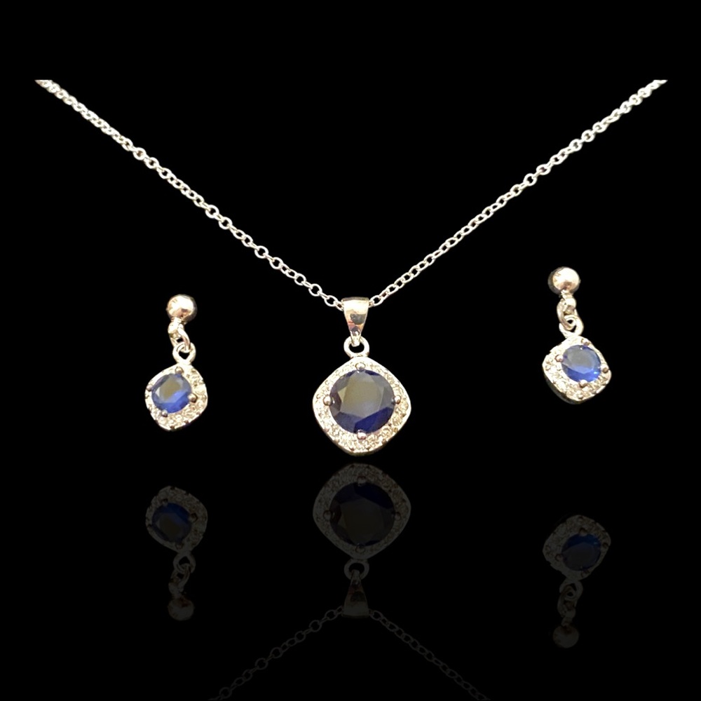✌️Blue Crystal Necklace and Earring Set. Plated 925 silver & upgraded 18KT chain